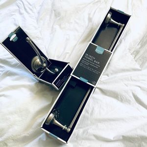 Towel bar and robe hook - brushed nickel - NIB